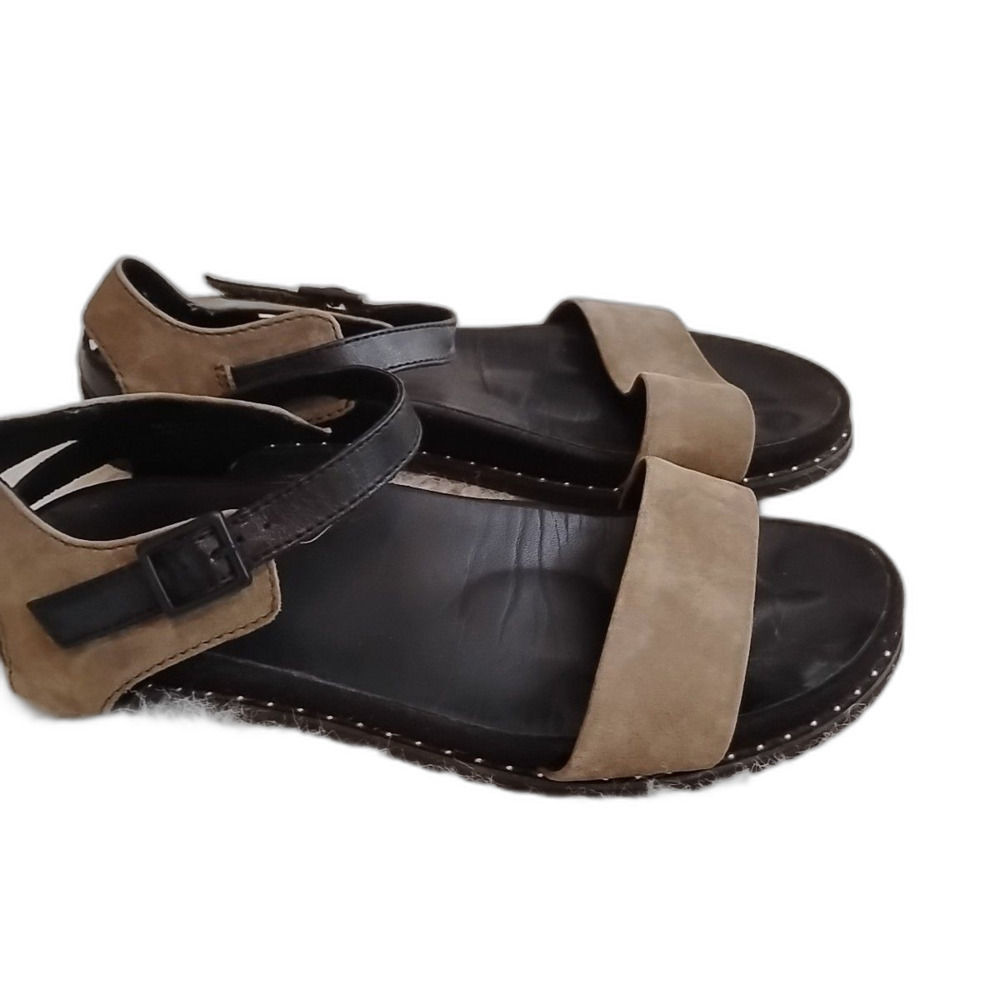 Earth Womens Size 8.5 Sandals Shoes Leather Open Toe Buckle Closer Olive Comfort - Picture 3 of 9